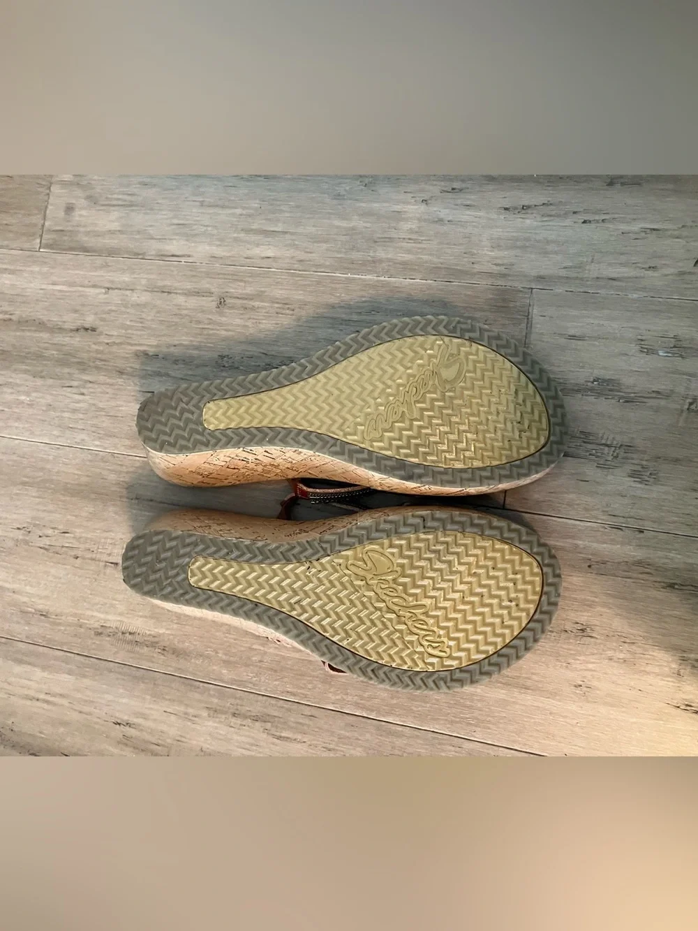 Skechers slide beaded strap detail women’s brown  sandals. Size 7 -9.25”  long